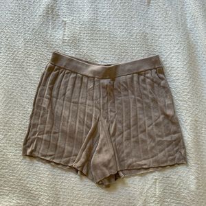H&M brown ribbed shorts
